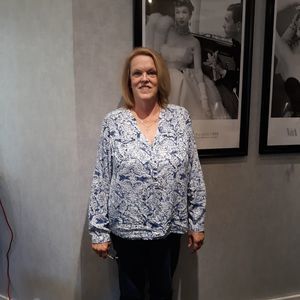 Meet your Posher, Tena